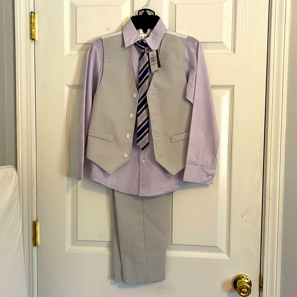Boys Van Heusen 4pc suit